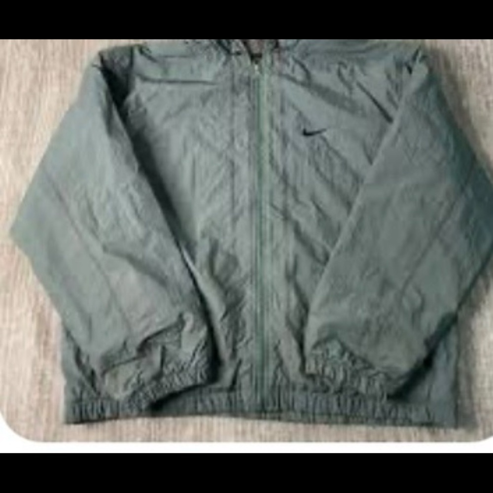 Nike Green Vintage Windbreaker Jacket